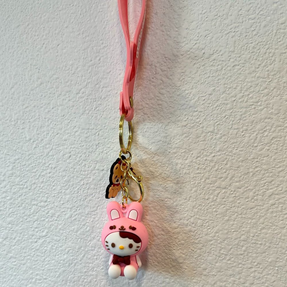 Hello Kitty Keychain - Picture 2 of 3
